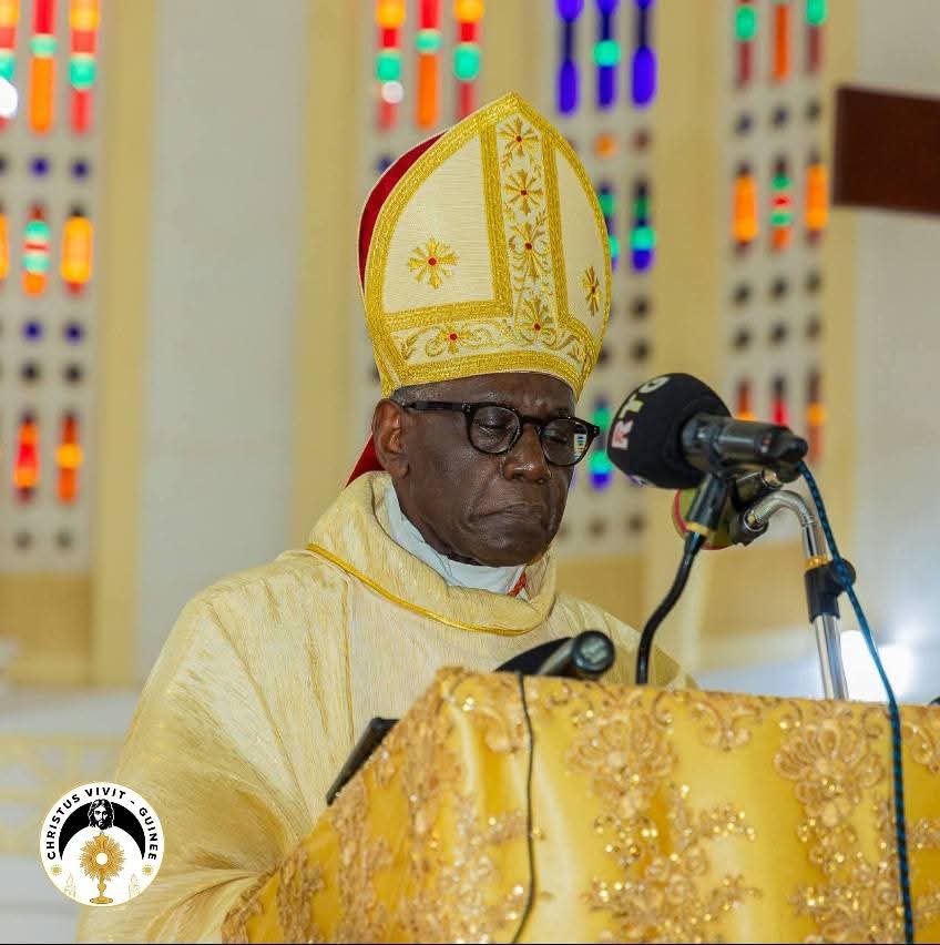 Prise de possession canonique de Mgr François Sylla à Conakry